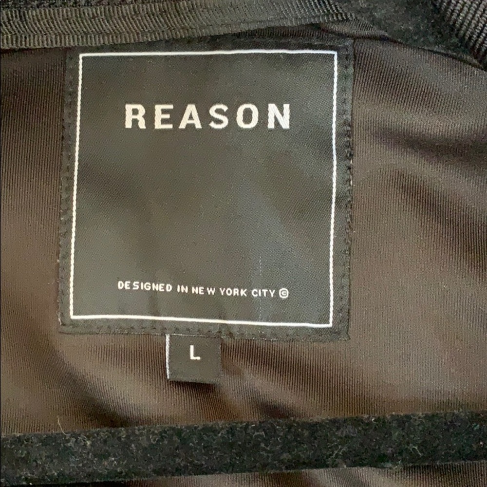 Reasons Yellow tape jacket - Picture 4 of 4